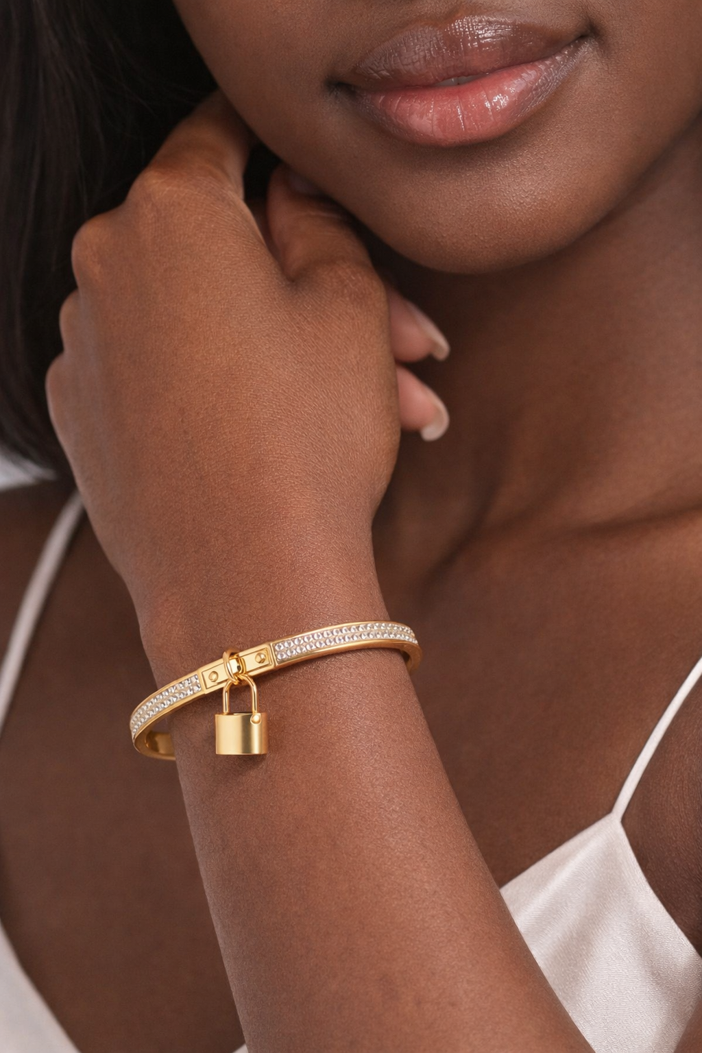 Pretty & Paid Lock Luxe Bracelet 💅🏽